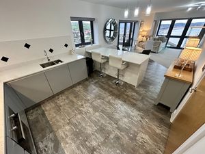 Photo 42- click for photo gallery